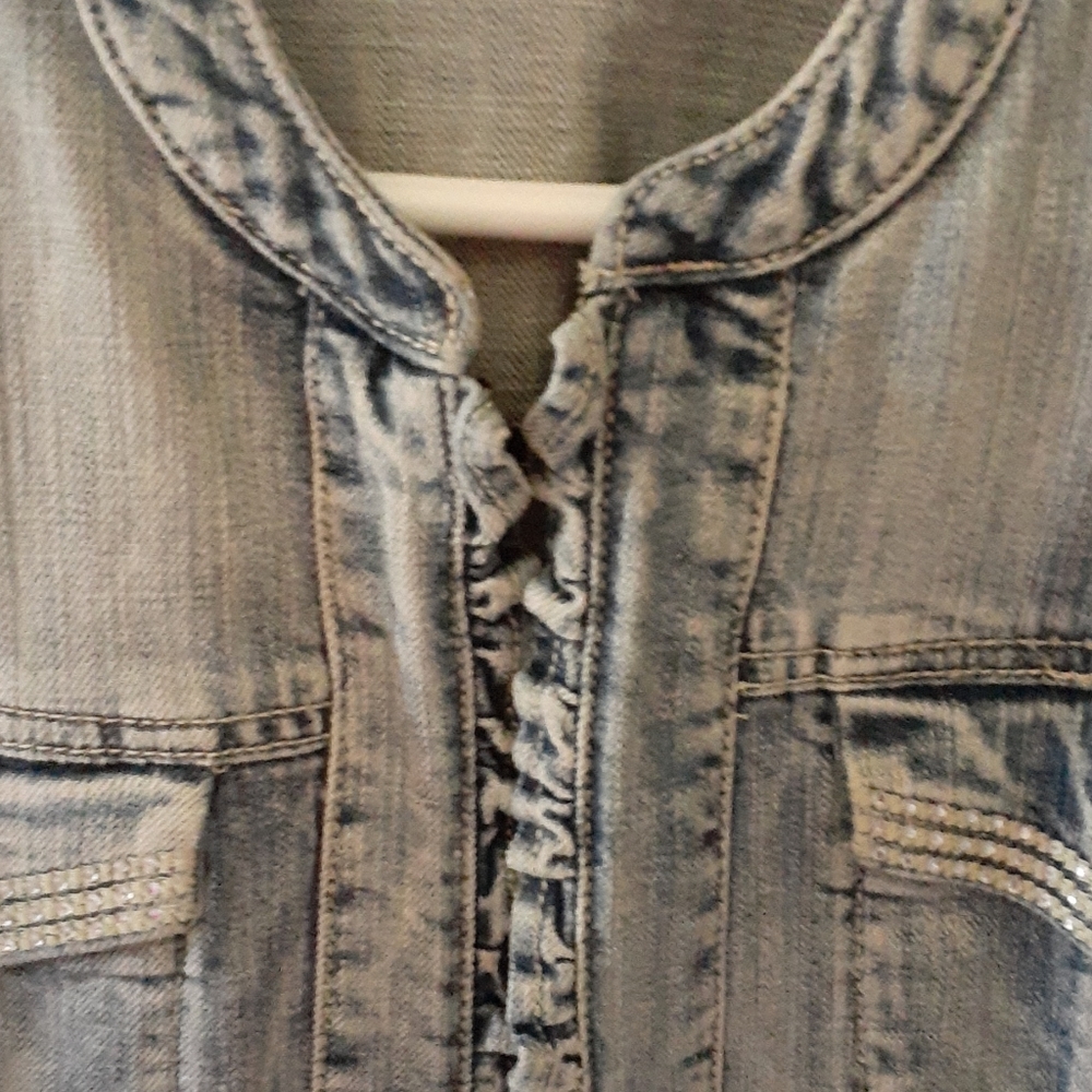Ladies Jacket - Picture 3 of 6